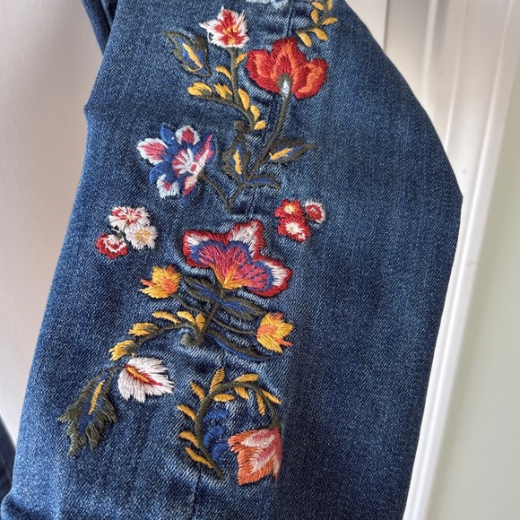 Driftwood Kelly Floral Embroidered Bootcut Jeans 24 - Picture 5 of 9
